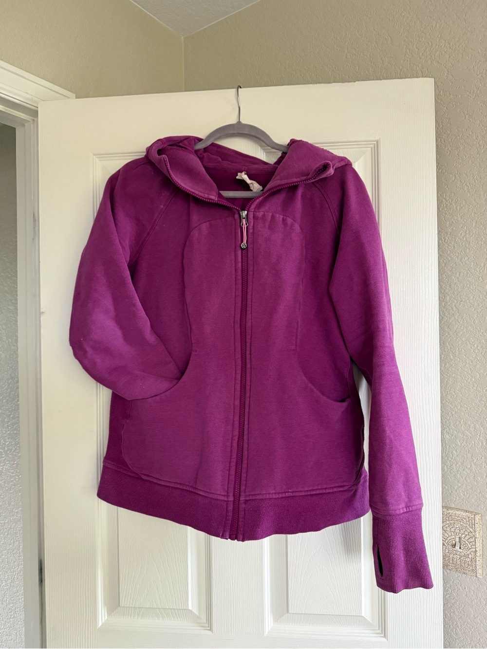 Women’s Scuba Hoodie Magenta